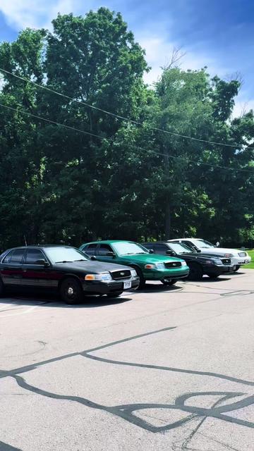 @Crown Vic