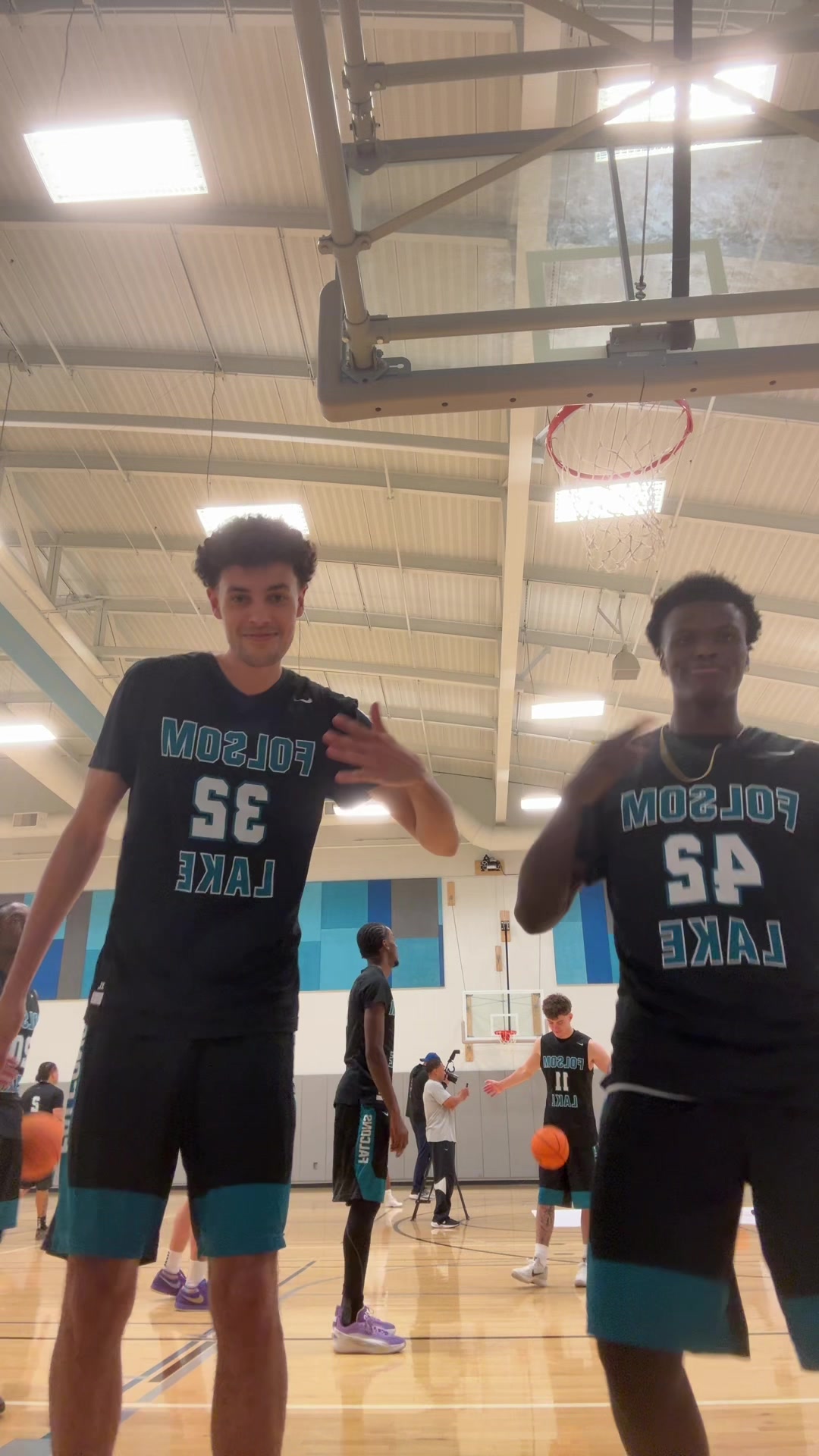 @Chrisbucketz