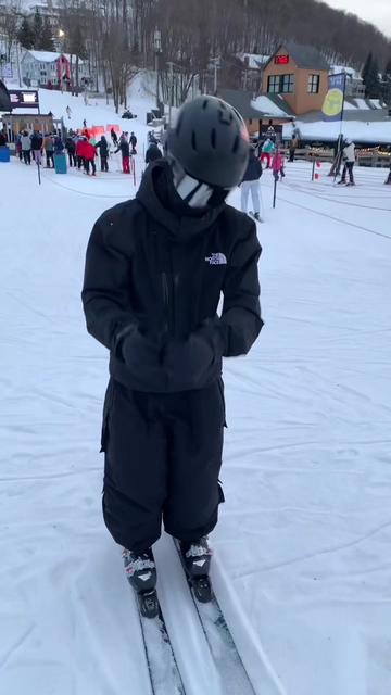 @Jason🇬🇧🇨🇦⛷️⚽️🎣🌪️✈️