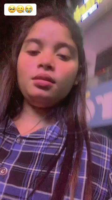 @(Nishubattra) world queen 👸