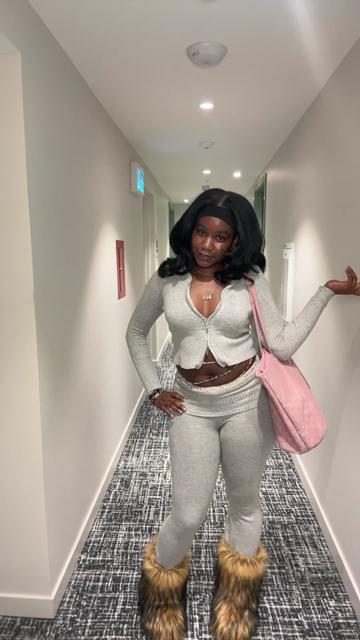 @Miss_Beverly💕