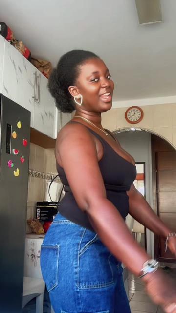 @Uncandia Badjuda Rica👸🏾🦋