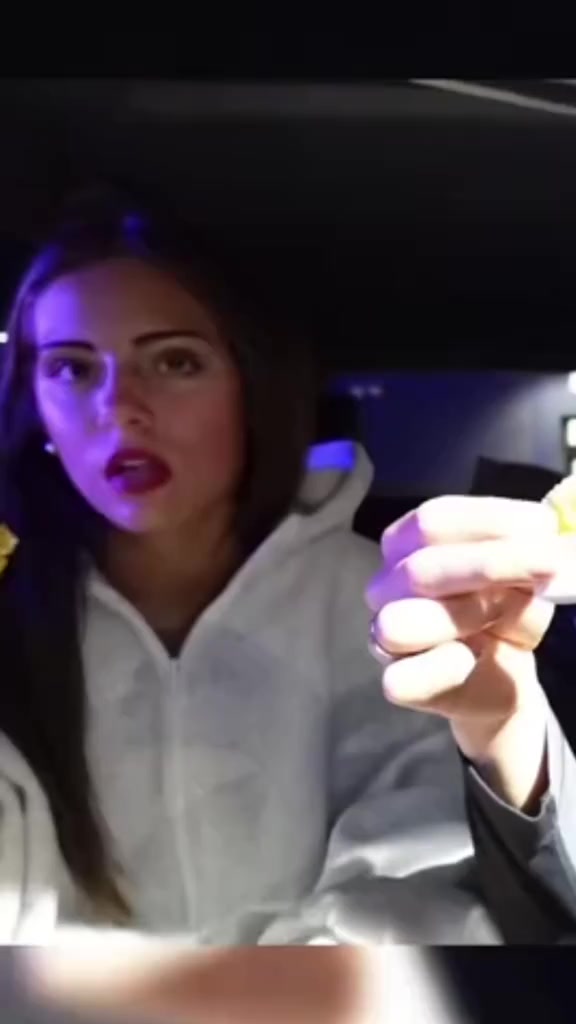@Girlburps_and_farts
