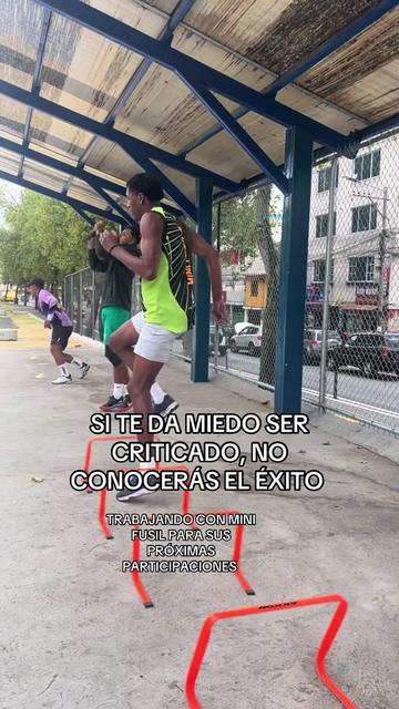 @ECUAVOLEY EL PROFE LUIS