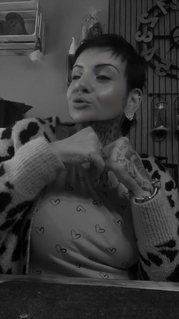 @8Brina6