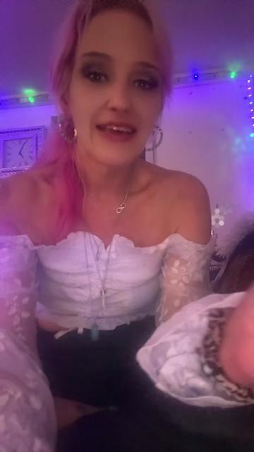 @kitty_von_mau