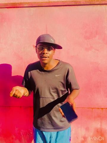 @Leblesser via LnB705