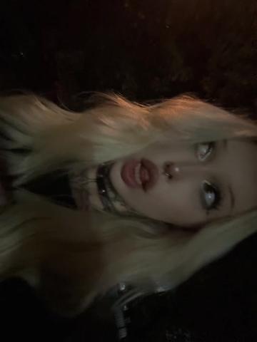 @аня ковач