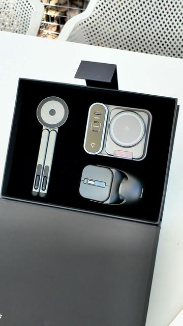 @Custom Tech Gifts | LT