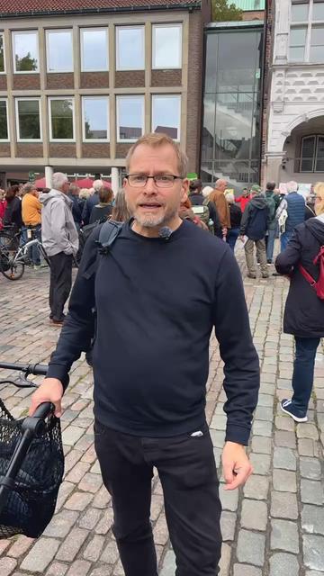 @Lorenz G&ouml;sta Beutin