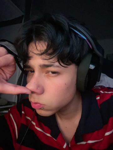 @Andresito🧃