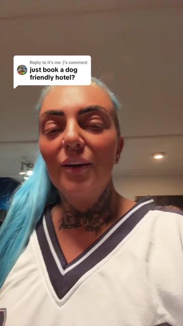 @Kirstie Allen
