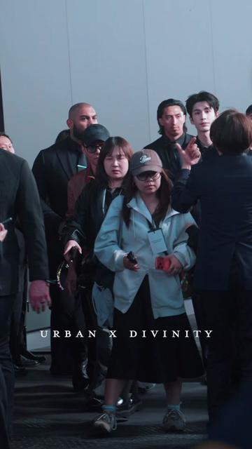 @Urbanxdivinity