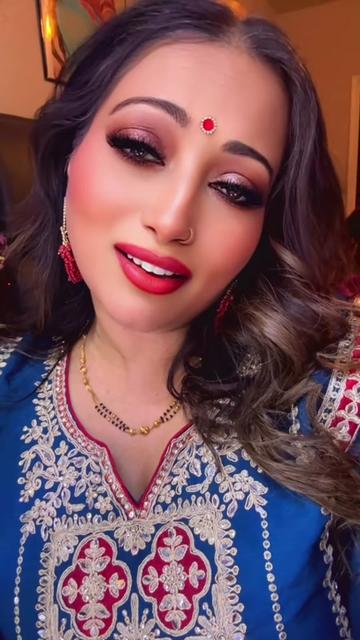 @AsliSona