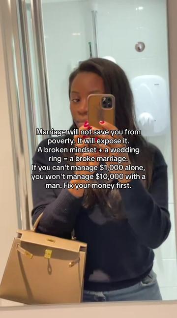 @Elite Dating Coach Monica