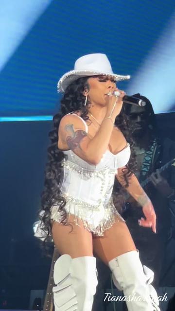 @tianasharayah