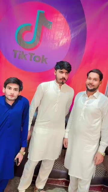 @👑ناصرکی دنیاِ😜