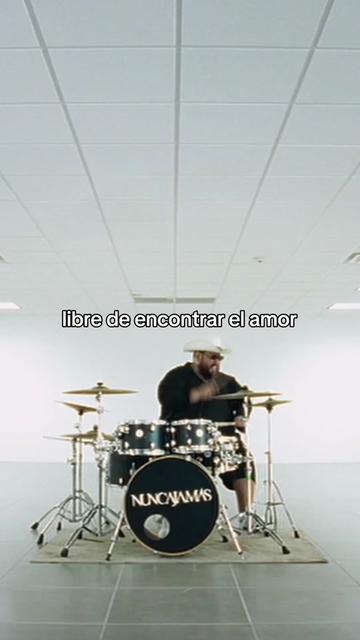 @Nunca Jam&aacute;s