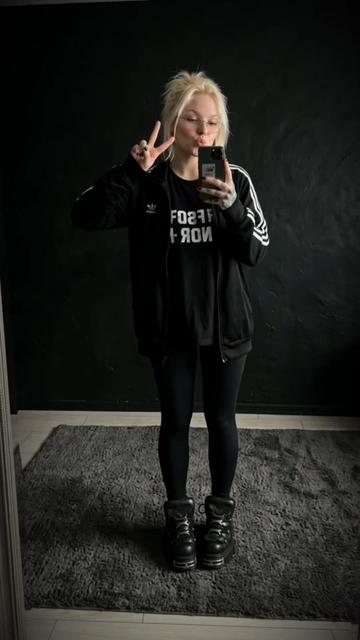 @white_bunnie