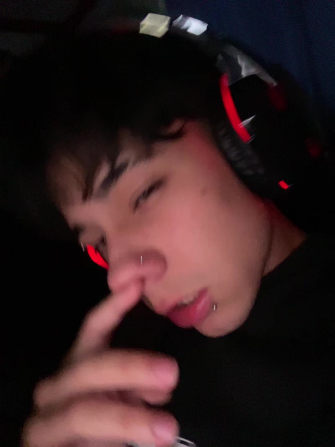 @Andresito🧃