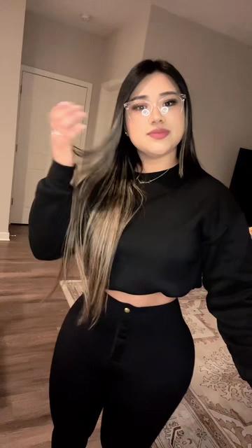 @Isa_Bella
