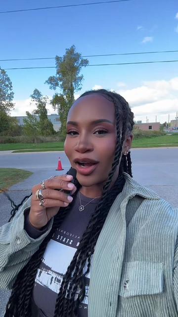 @Urgirlbrit
