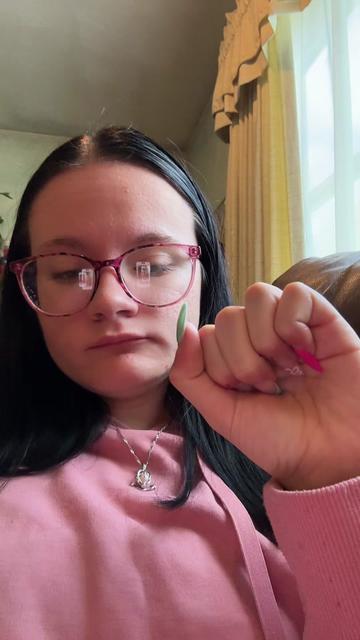 @Chloe 🥰💕❤️💗