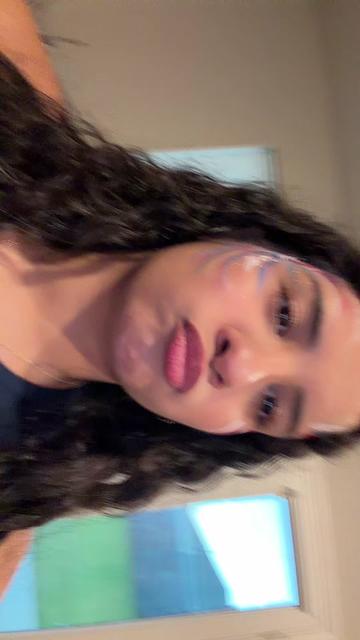 @María ྀིྀི
