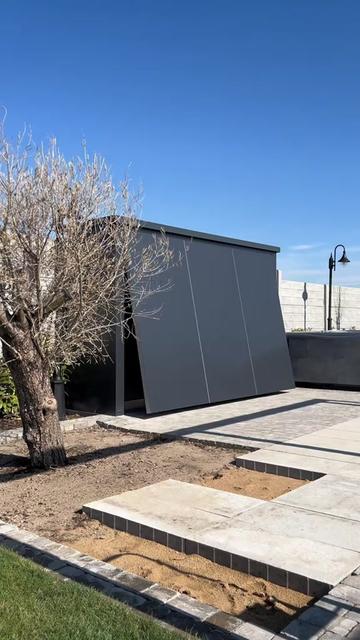 @Grilluxe Outdoor Kitchens