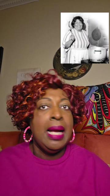 @UnstoppHERble (Sharon)