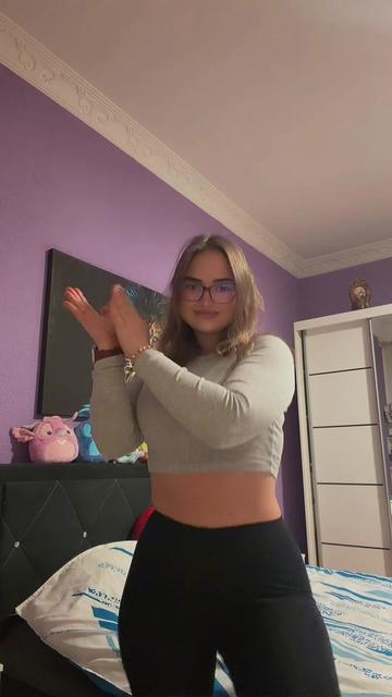 @adinaa.c71