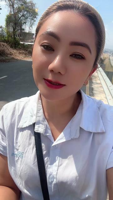 @Hira Maya Waiba