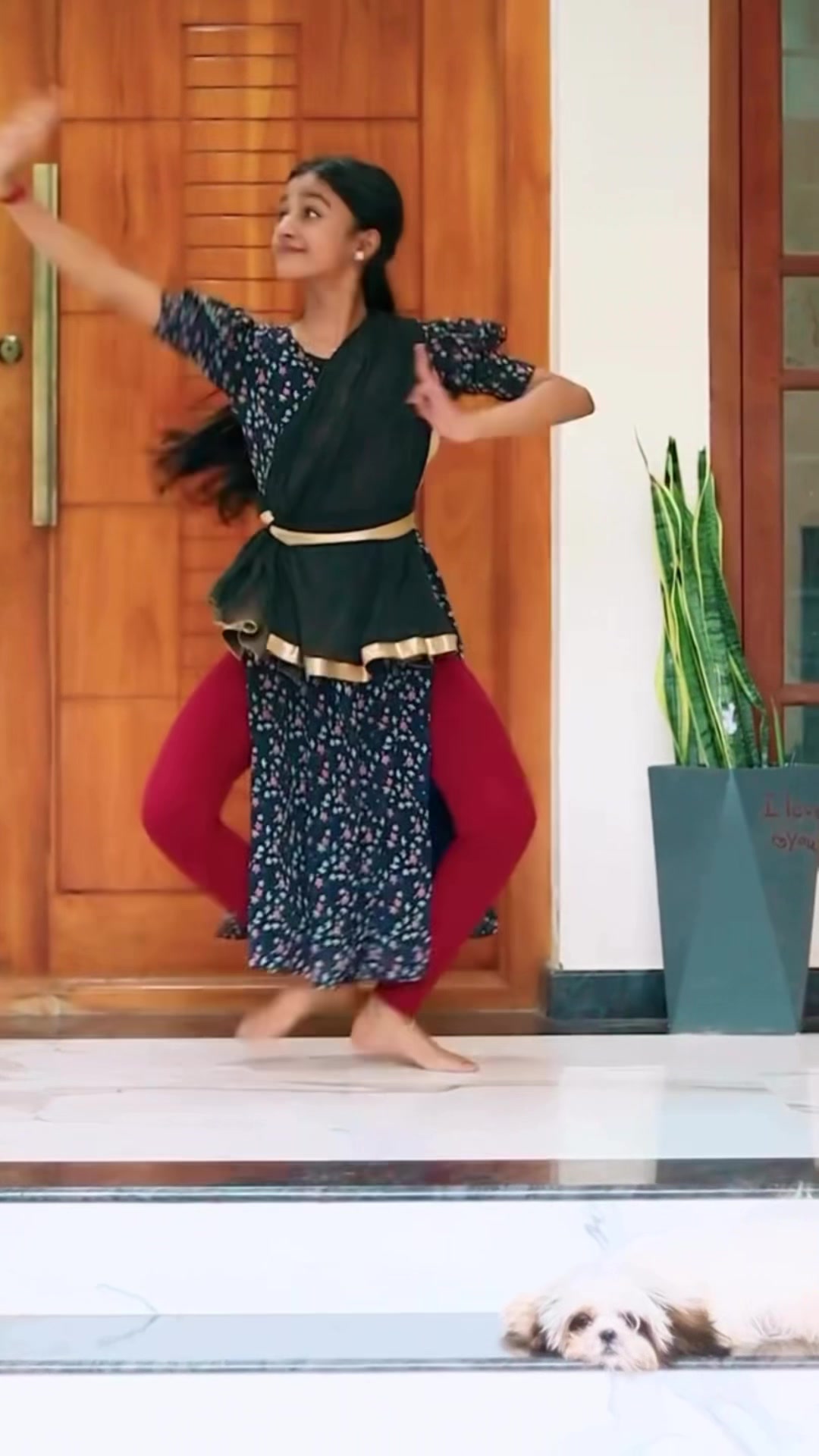 @𝐚𝐝𝐡𝐢𝐝𝐡𝐢_𝐨𝐟𝐟𝐥🍃💃