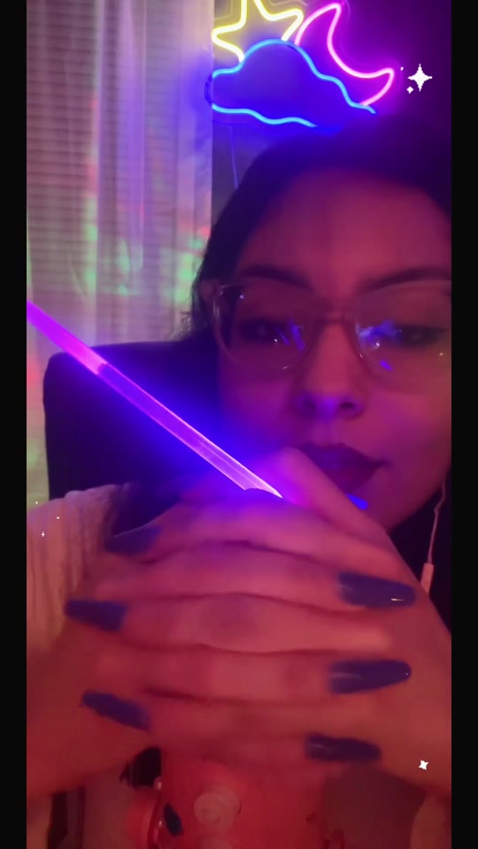 @asmrlovely
