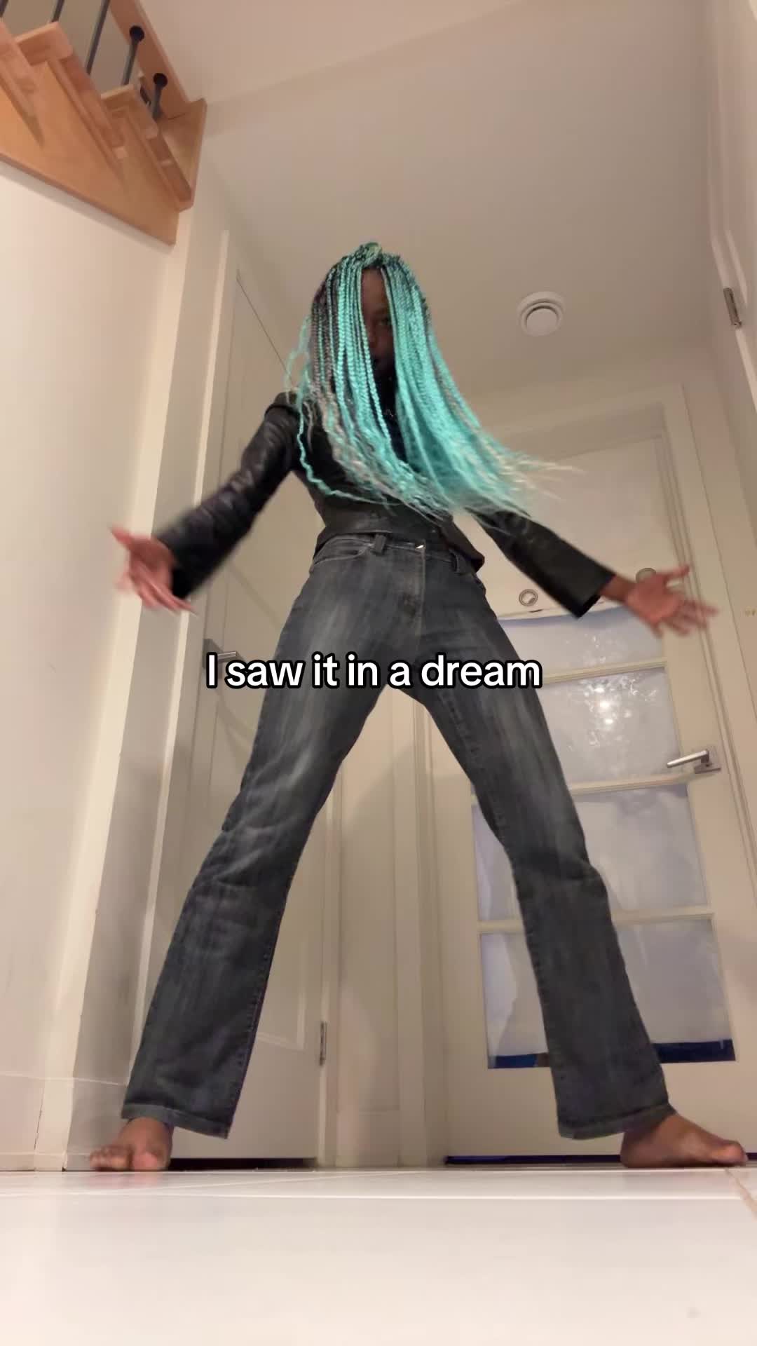 @elyza