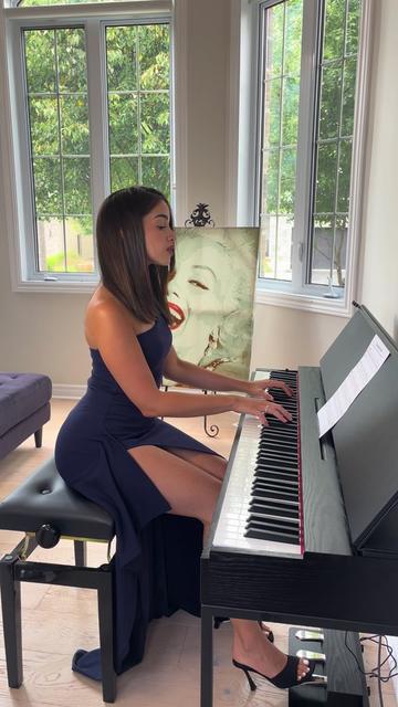 @lynnpianist