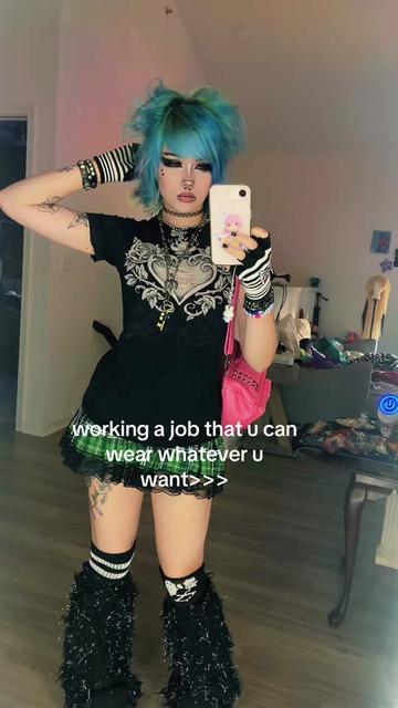@xandrawrrr