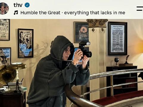 @๐๐ ๐ค