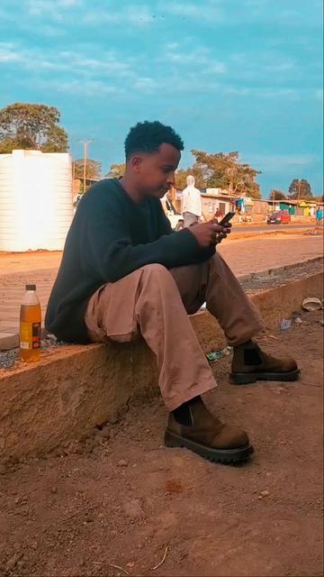 @ras muje