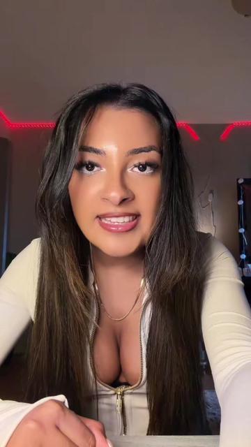 @Jawbreaker Girl 🇨🇦