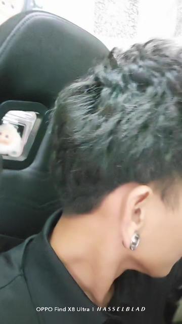@๐๐๐. ๐ฌ๐จ๐ฅ๐จ ๐๐จ๐ฒ โฆ