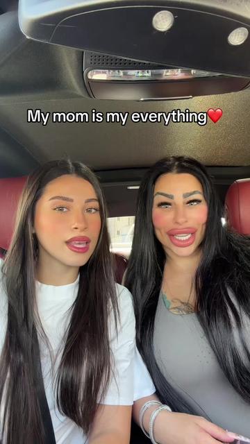 @Plastic mom & Orika