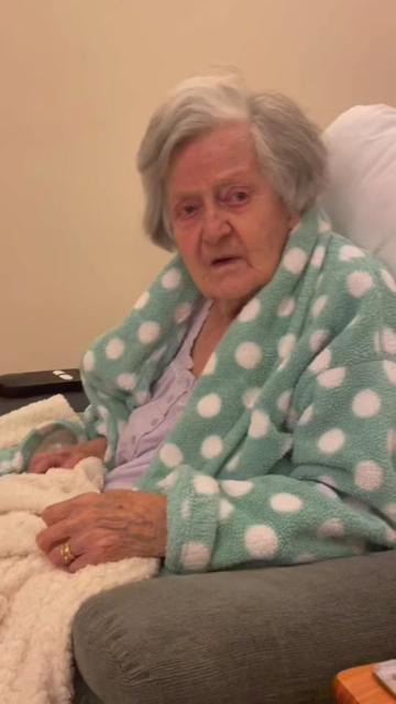 @Dan And Her Nan