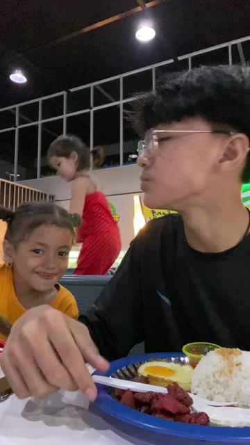 @Ethan🇵🇭