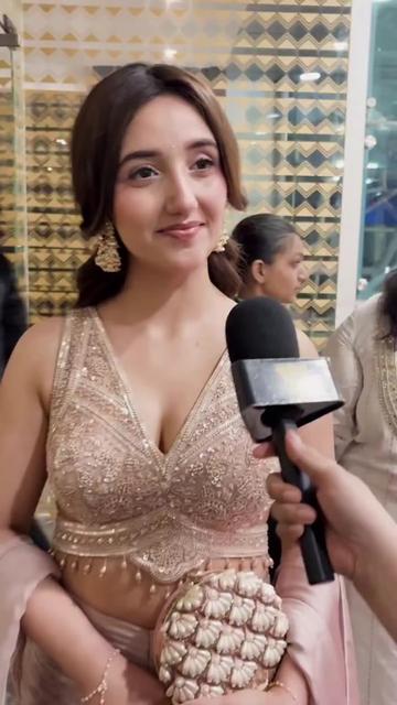 @Viral Bhayani