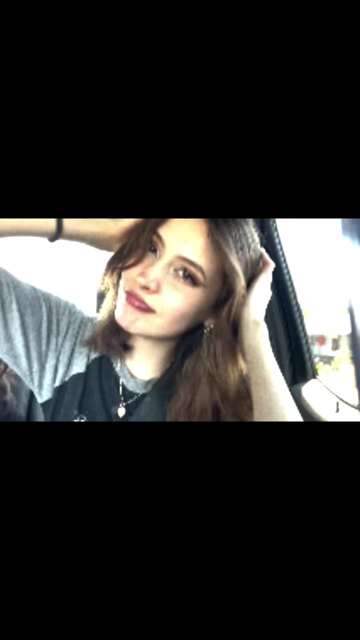 @𝒞𝓁𝒶𝓇𝑒🐾