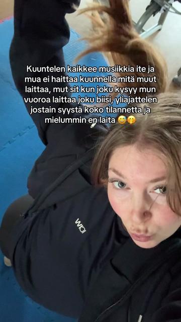 @RonjaJosefiina