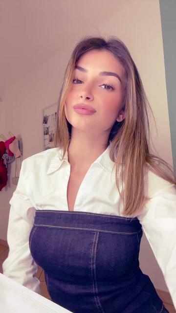 @elenargiolas