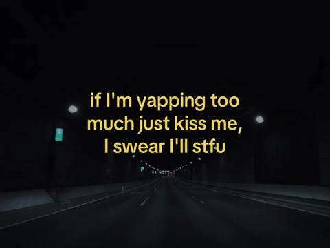 @🎧