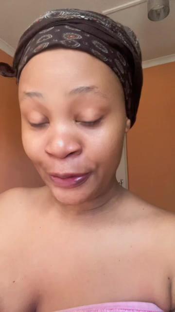 @Dinah_Phoshoko
